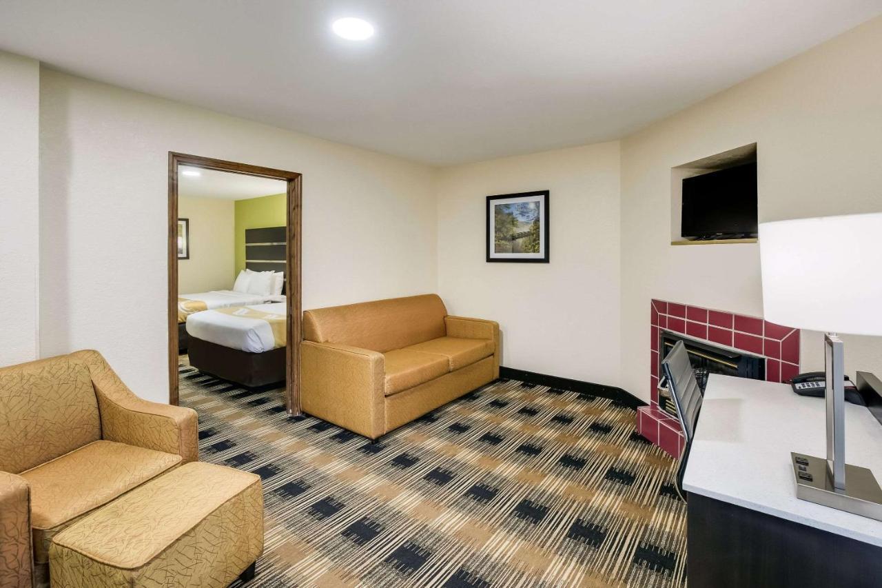 Quality Inn & Suites Mt Chalet Clayton Exterior foto