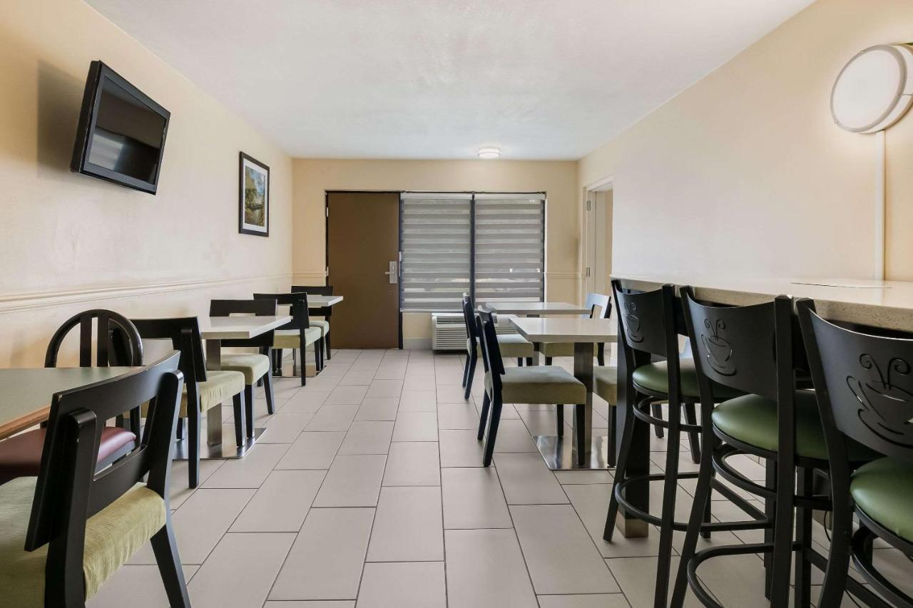 Quality Inn & Suites Mt Chalet Clayton Exterior foto